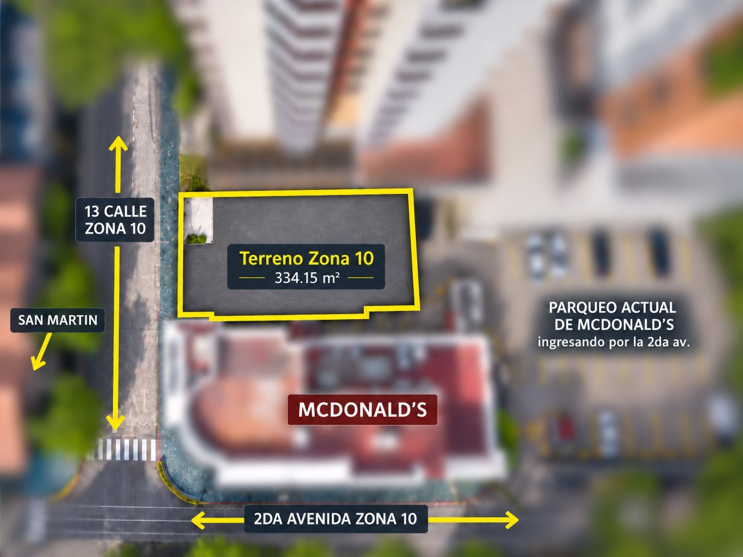 Vista aérea del terreno junto a McDonald's y panadería San Martín
